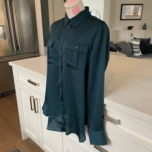 Banana Republic Dillon Utility Button Down LS Polyester Blouse Loch Green Sz M - Picture 3 of 10